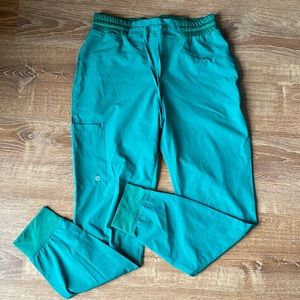 Barco One jogger scrubs